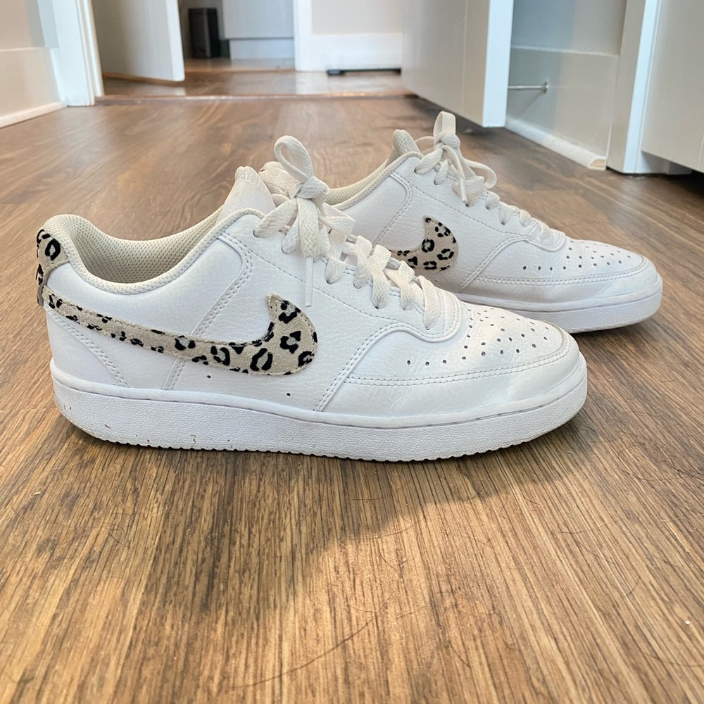 Nike Léopard Swoosh sneakers